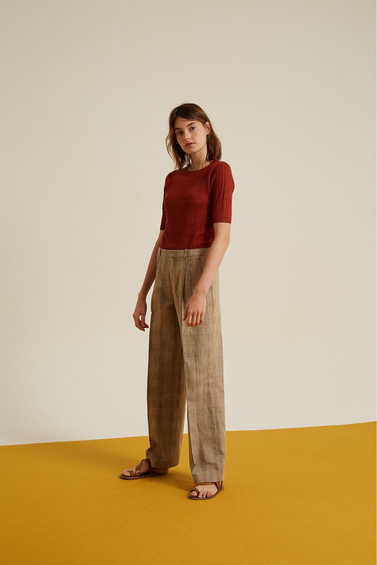 Pull DELON ROUGE vue 1